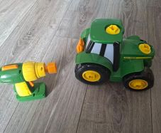 john deere tractor