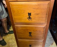 3 drawer locker