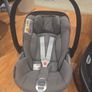 Uppababy Vista Travel System with Cybex Babyseat & Base Image 2