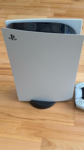 PS5 Digital & Disc Edition