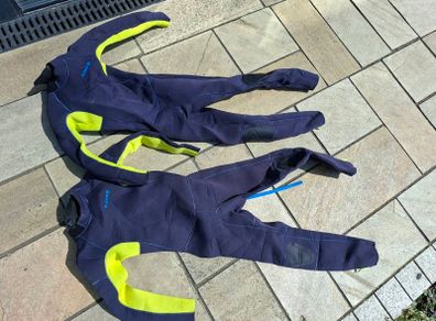Kids' wetsuits - 2 x Decathlon wetsuits age 10 ( 133-142cm)