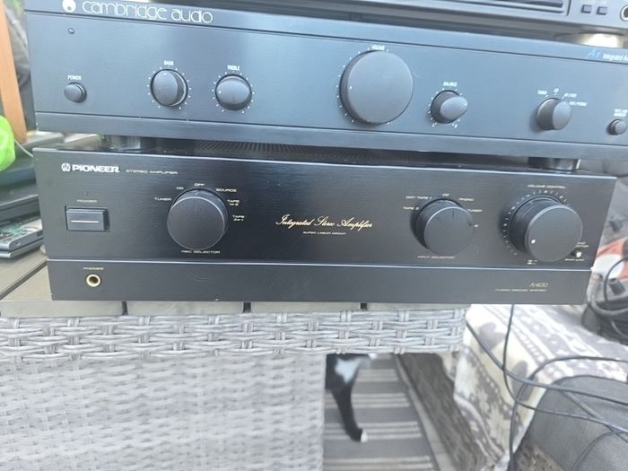 Pioneer A-400