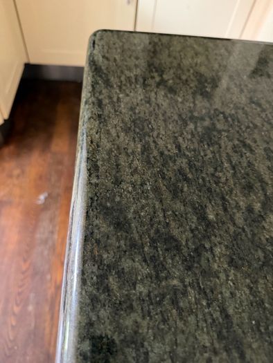 Kitchen granite countertops