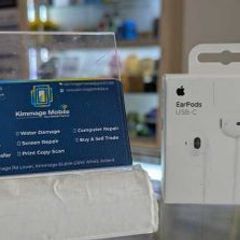 Apple type c earphones