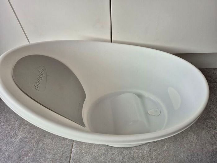 Shnuggle Baby Bath