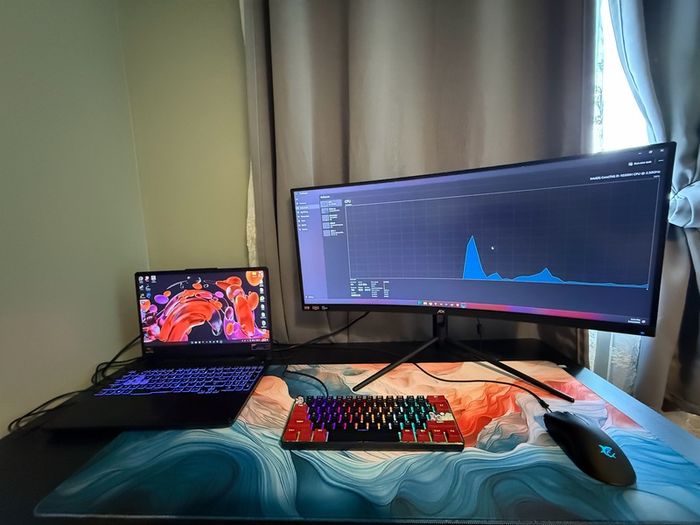 Gaming Laptop+200hz Monitor