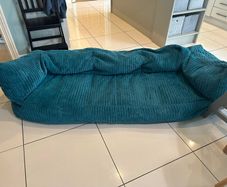 Big Bertha Lounge Pug beanbag couches