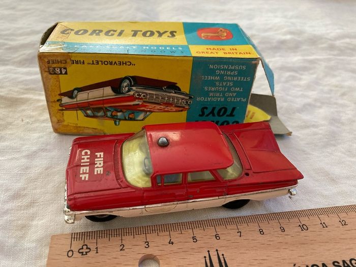 Corgi 482. Chevrolet Impala Fire Chief. Box in ok condition. 1966/69