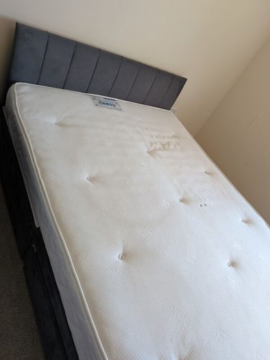 Double 4'6" Divan Bed with headboard and 2 drawers