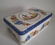 French Quimper Biscuit Tin