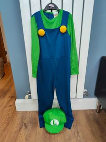 Halloween costume Luigi 7-8years old