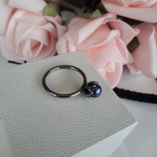 Brand new genuine Pandora freshwater pearl ring