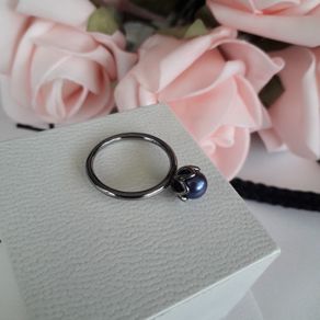 Brand new genuine Pandora freshwater pearl ring