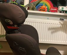 Maxi Cosi Isofix Booster Seat