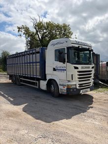Cattle lorry