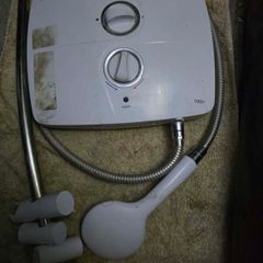 Electric shower Triton T90SR