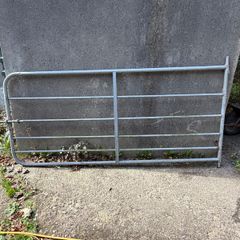 Farm yard gate