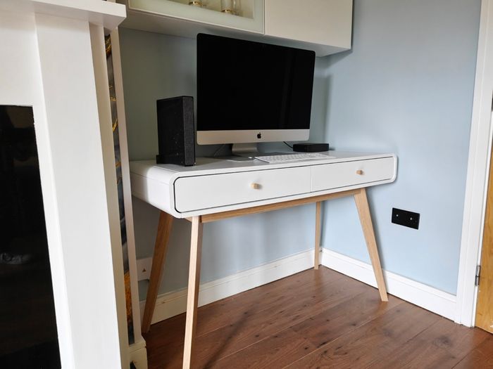 Hykkon Justine Desk