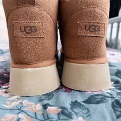 UGG boots - platform