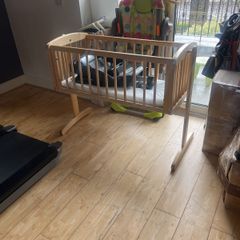 baby crib