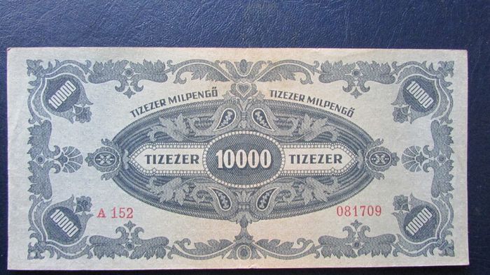 Hungary 1946.10,000 Pengo Banknote.Good Very Fine Condition.