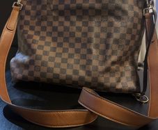 hand bag