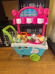 ice cream cart