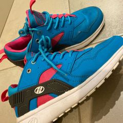 Heelys size UK2