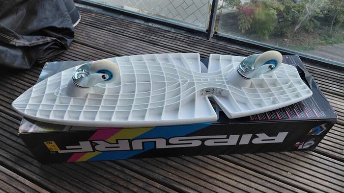 Razor RipSurf Caster Board