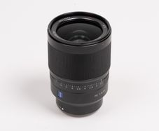 Sony Zeiss Distagon T Fe 35mm F1.4 Za Lens Full Frame E-mount Sel35f14z Boxed