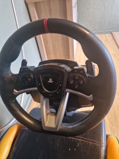 gaming chair wheel and peddles