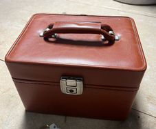makeup box