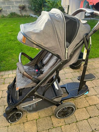 Stroller with buggy bored