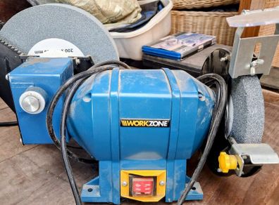 Workzone Wet and Dry Bench Grinder
