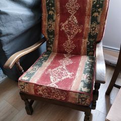 Vintage Oak Chair/Armchair