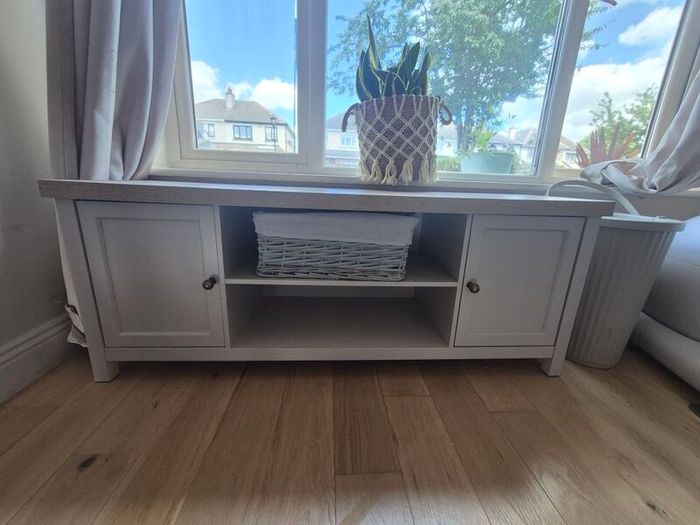 tv unit