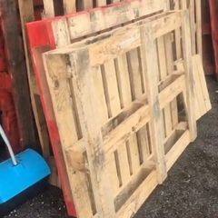 Pallets Free to take away