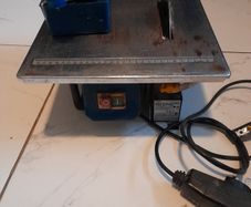 Wet tile cutter 600w excellent cond