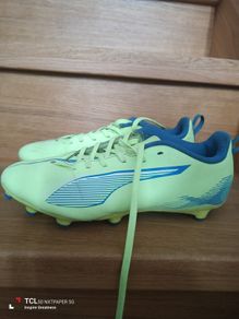 boy's football shoes. UK 5.5