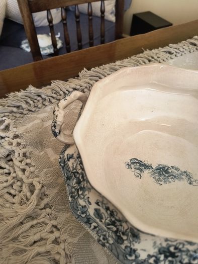 Wedgewood -Semi Royal Worcester
