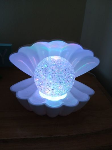 Sparkly Lamp - changes colour
