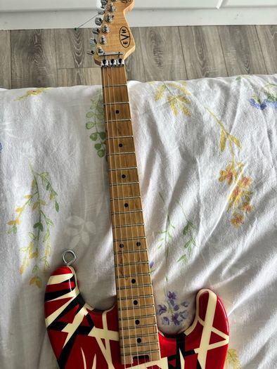 Evh frankenstrat