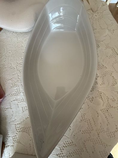 Stoneware Baking Dish in the Shape of a Boat