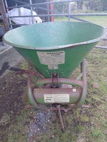 Fertiliser Spreader