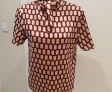 Zara geometric silky feel top xs uk10