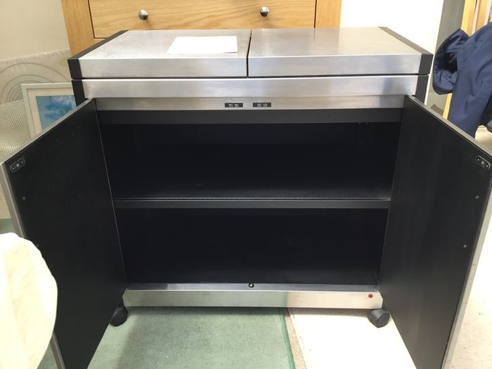 Hostess trolley