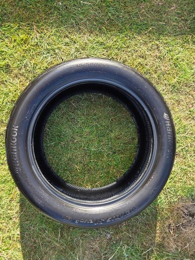 Hankook Ventus S1 Evo3 EV Tyre - 235/50/20