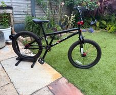 Mongoose R50 20" BMX Bike  Gloss Black / Red