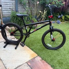 Mongoose R50 20" BMX Bike  Gloss Black / Red