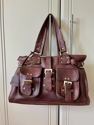 Jesire leather hand bag